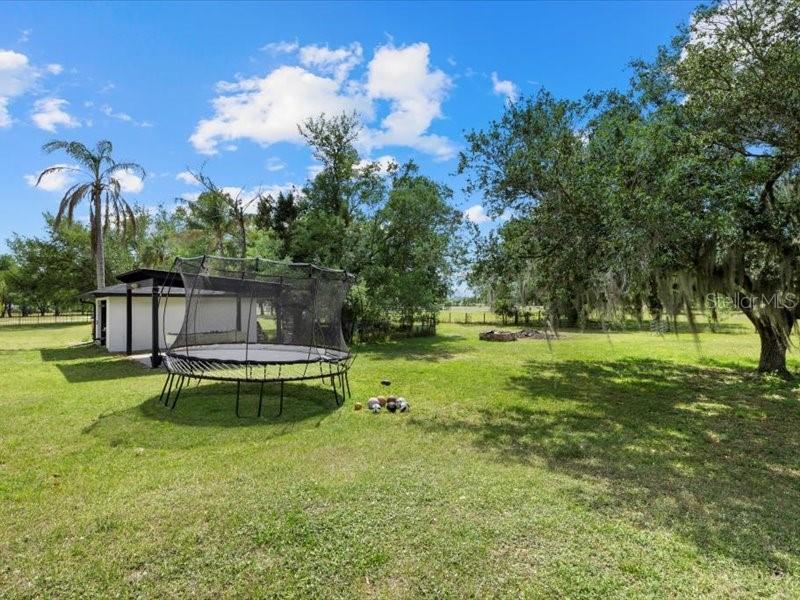 Image 32 of 46 For 15650 Prairie Creek Boulevard