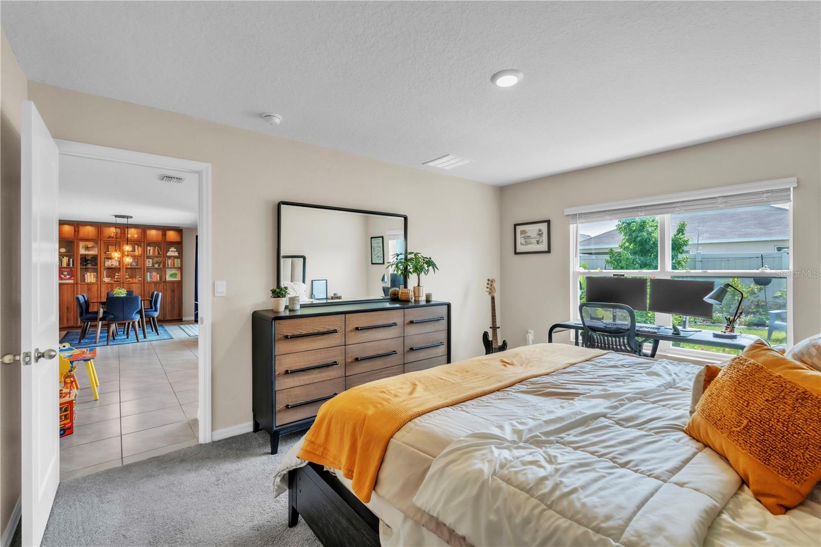 Listing photo id 14 for 7520 Rosewood Garden Loop