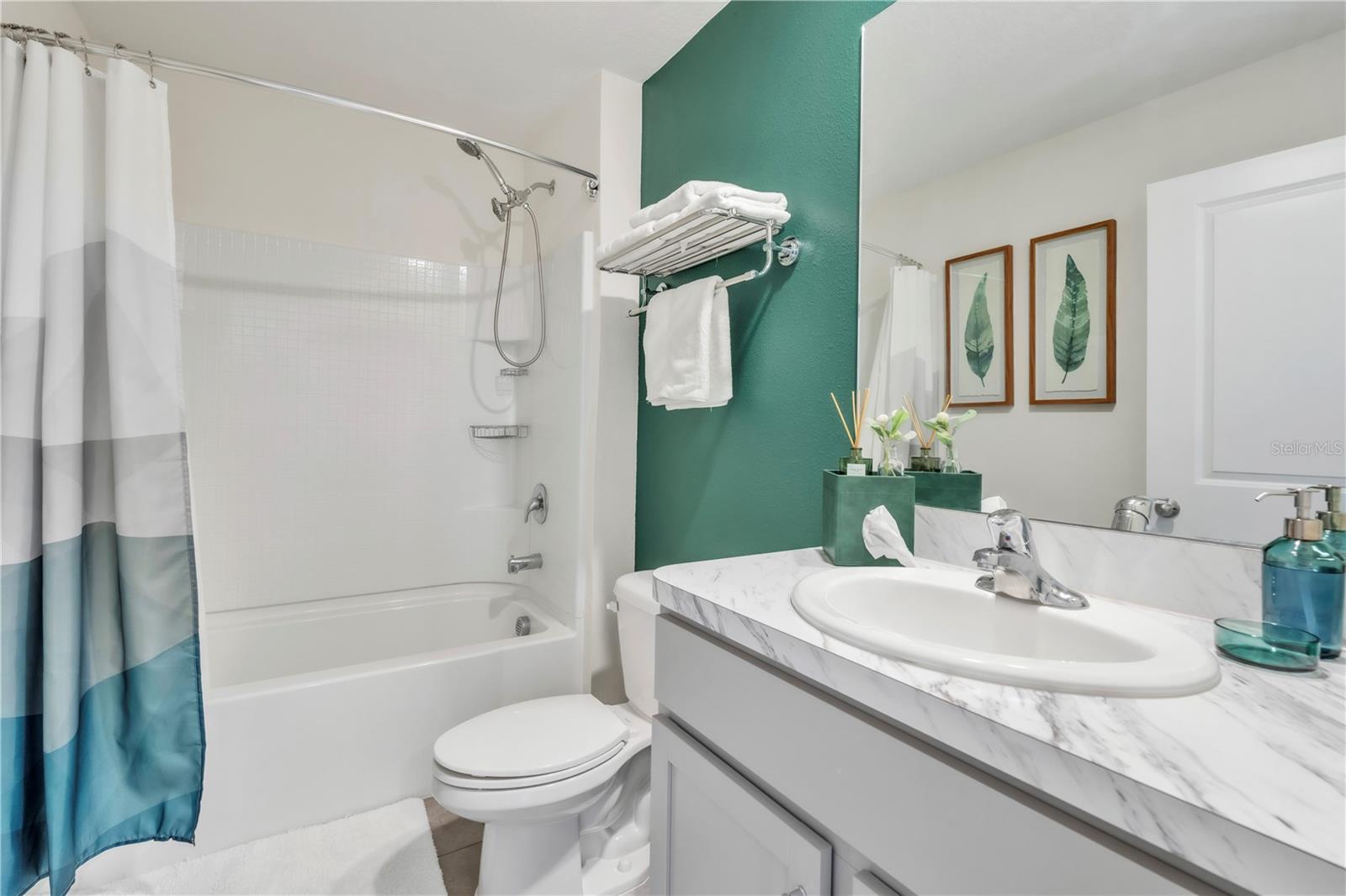 Listing photo id 24 for 7520 Rosewood Garden Loop