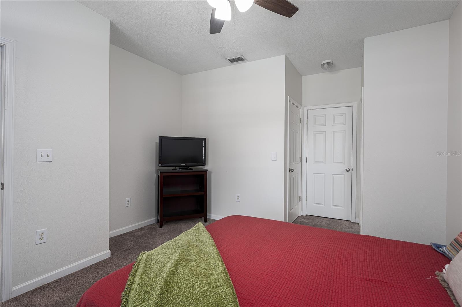 Image 14 of 34 For 4802 51st Street W 103
