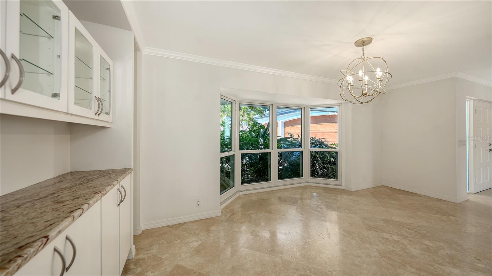 Image 7 of 45 For 642 Owl Drive