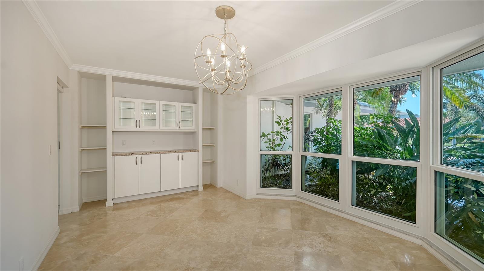 Image 9 of 45 For 642 Owl Drive