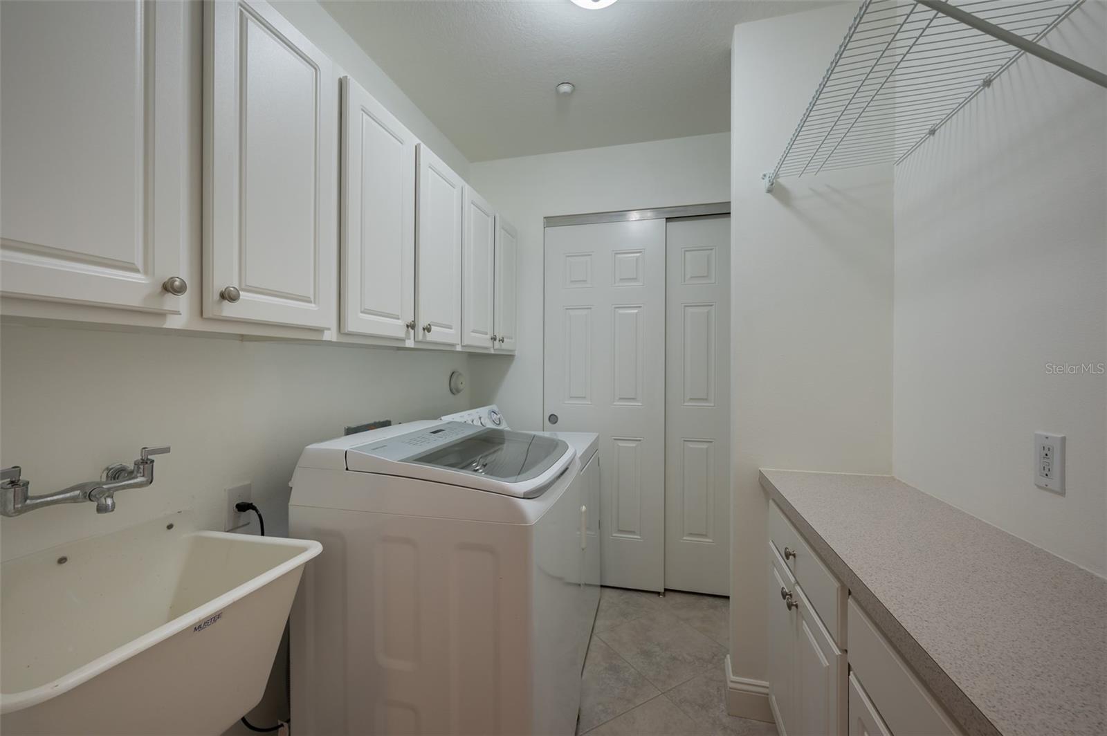 Image 29 of 45 For 7710 Lake Vista Court 403