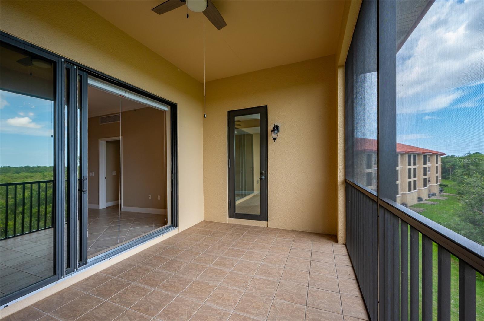 Image 8 of 45 For 7710 Lake Vista Court 403