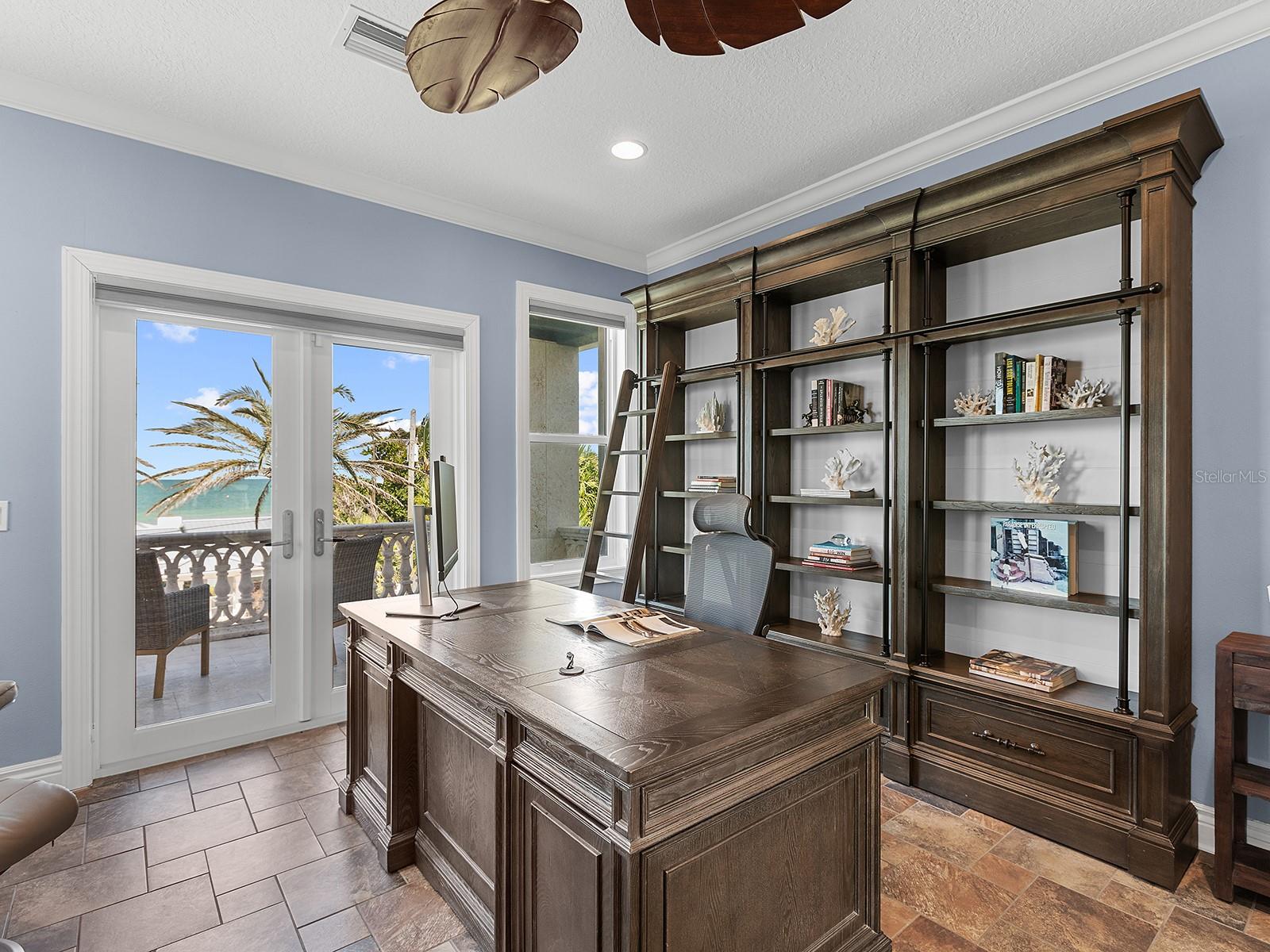 Image 31 of 51 For 144 Casey Key Road