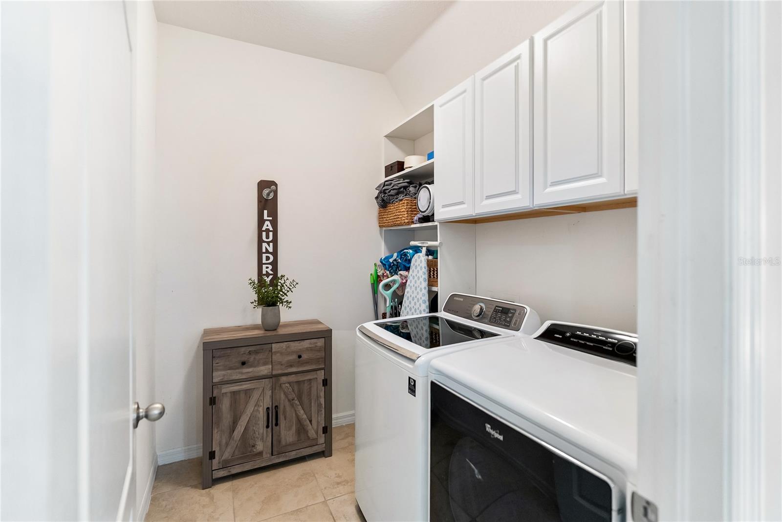 Image 35 of 81 For 6203 35th Court E