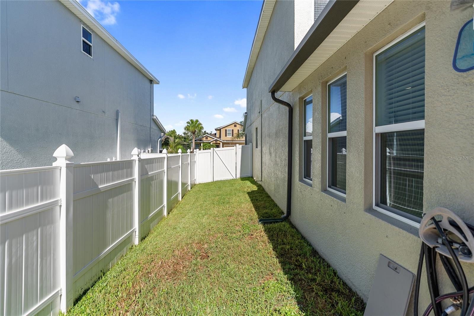 Image 61 of 81 For 6203 35th Court E
