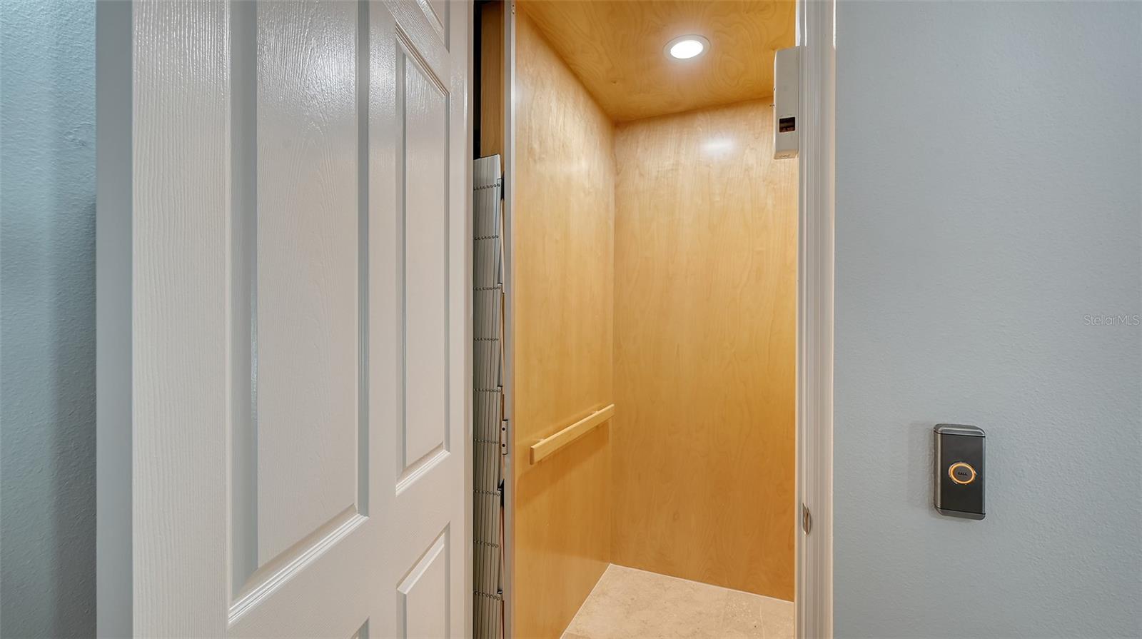 Image 13 of 71 For 7154 Hawks Harbor Circle