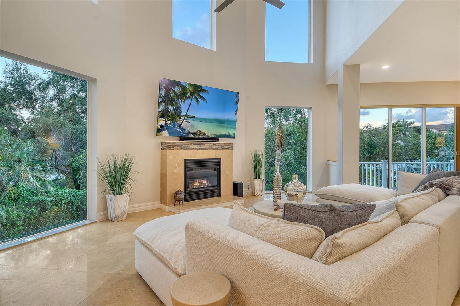 Image 17 of 71 For 7154 Hawks Harbor Circle