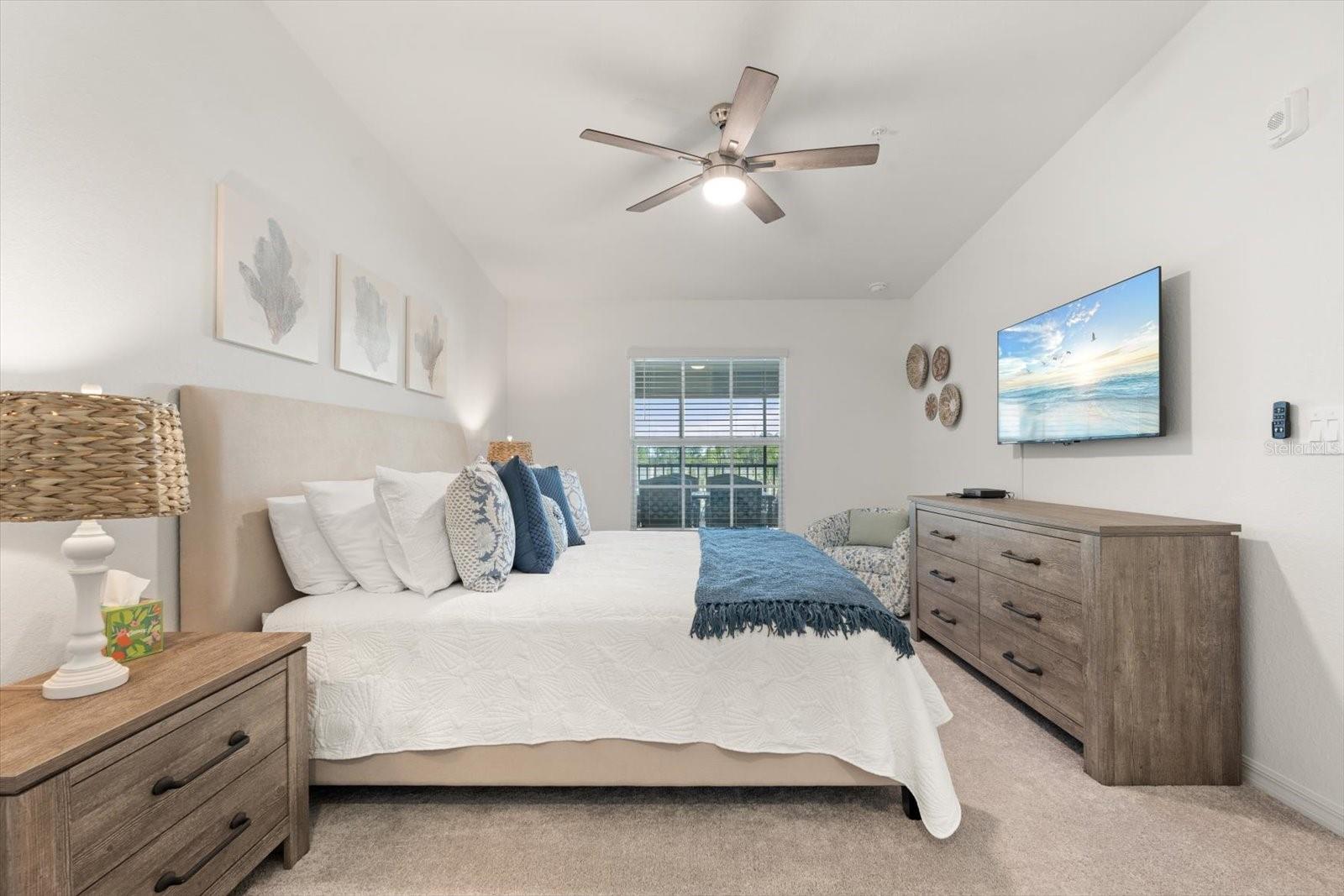 Image 27 of 53 For 17475 Opal Sand Dr.  204