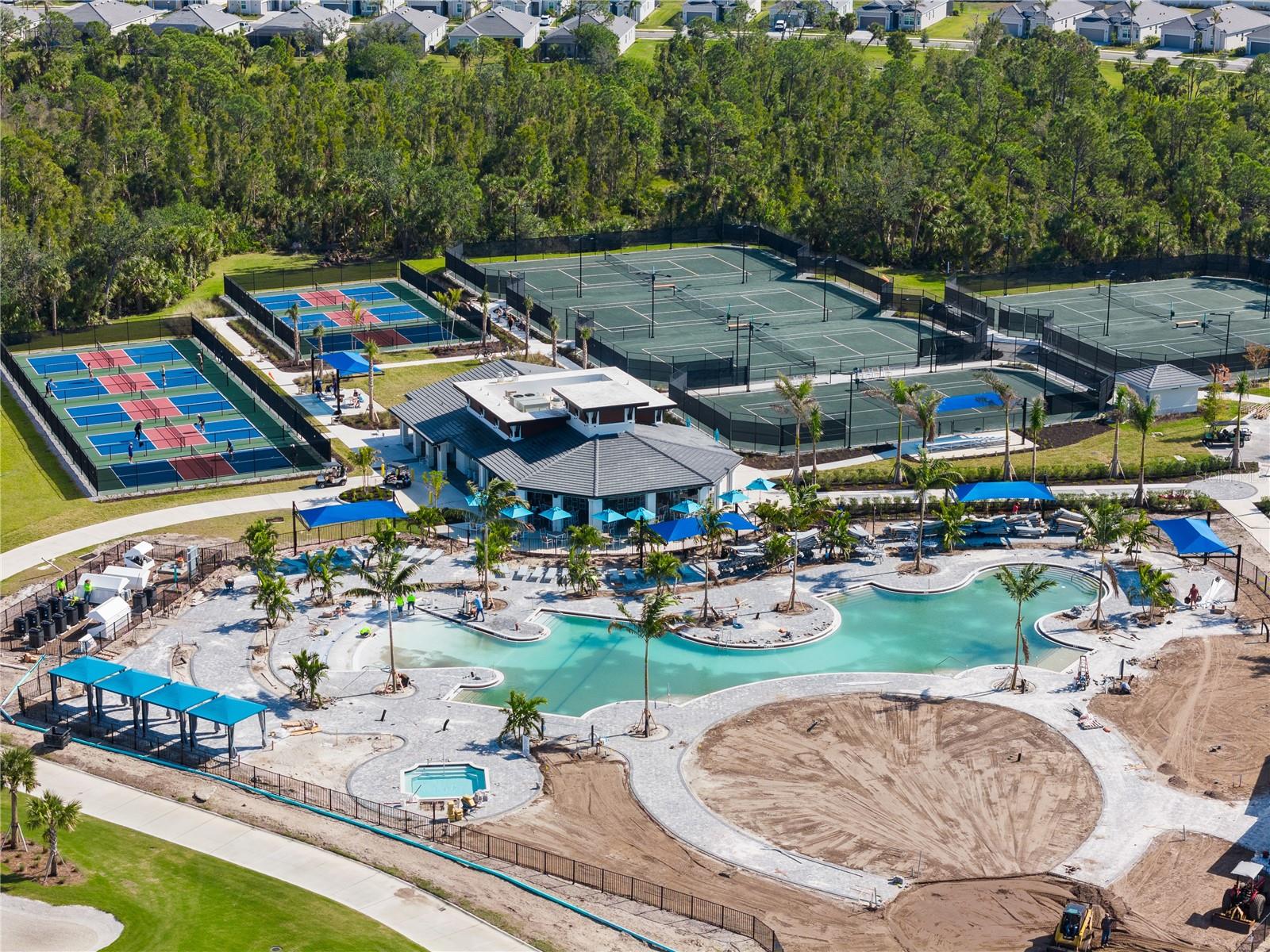 Image 47 of 53 For 17475 Opal Sand Dr.  204