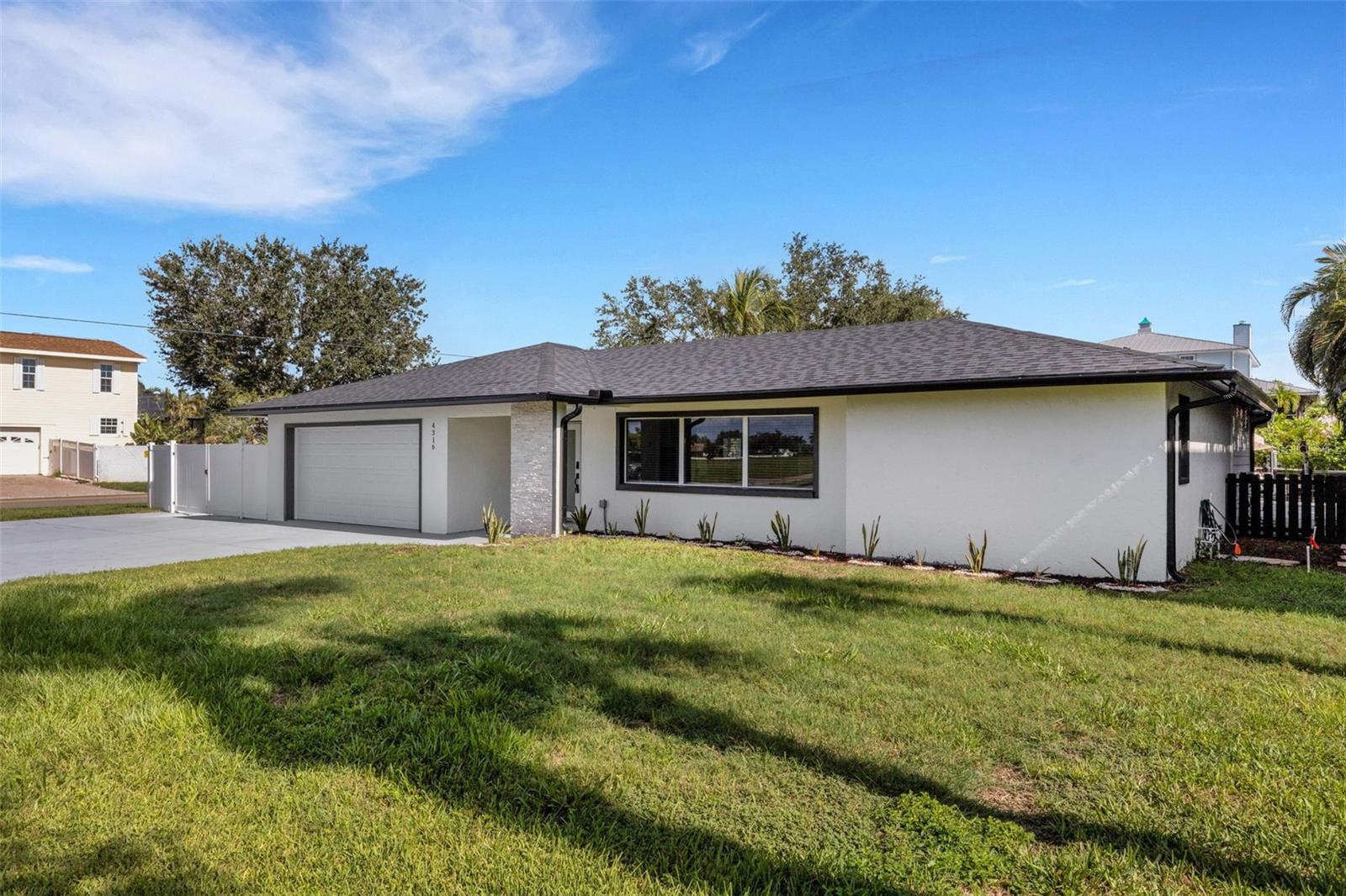 Image 61 of 78 For 4316 Caloosa Drive