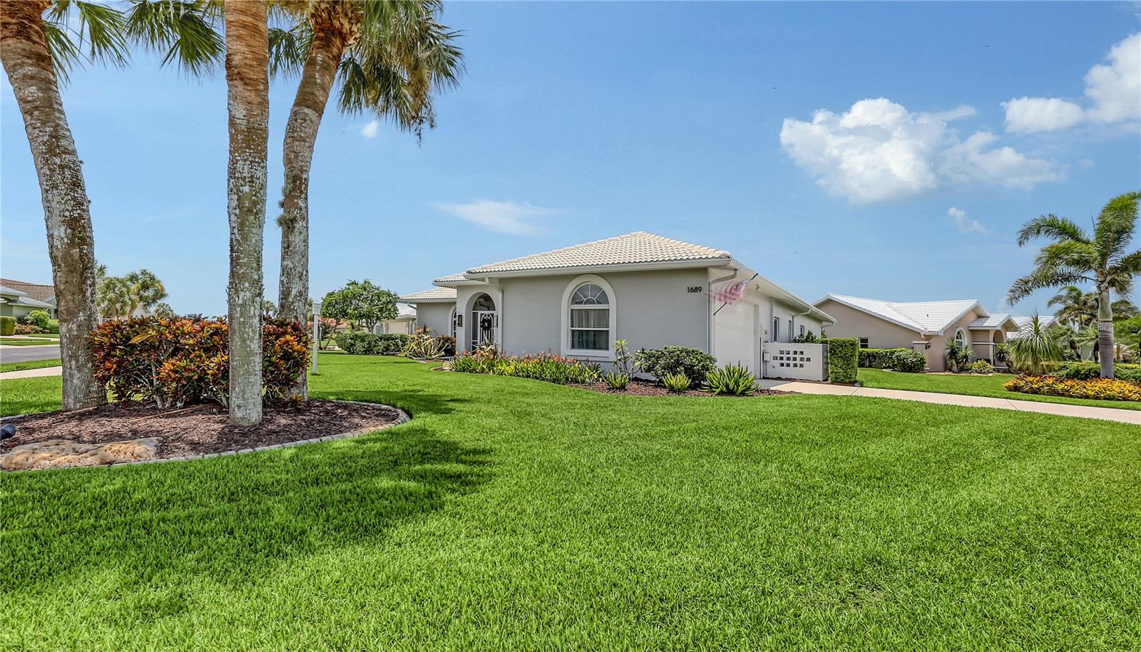 Image 2 of 51 For 1689 Valley Drive