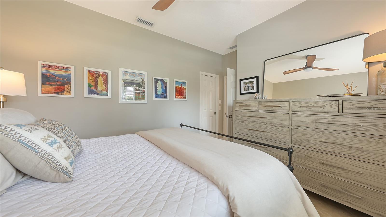Image 41 of 51 For 1689 Valley Drive