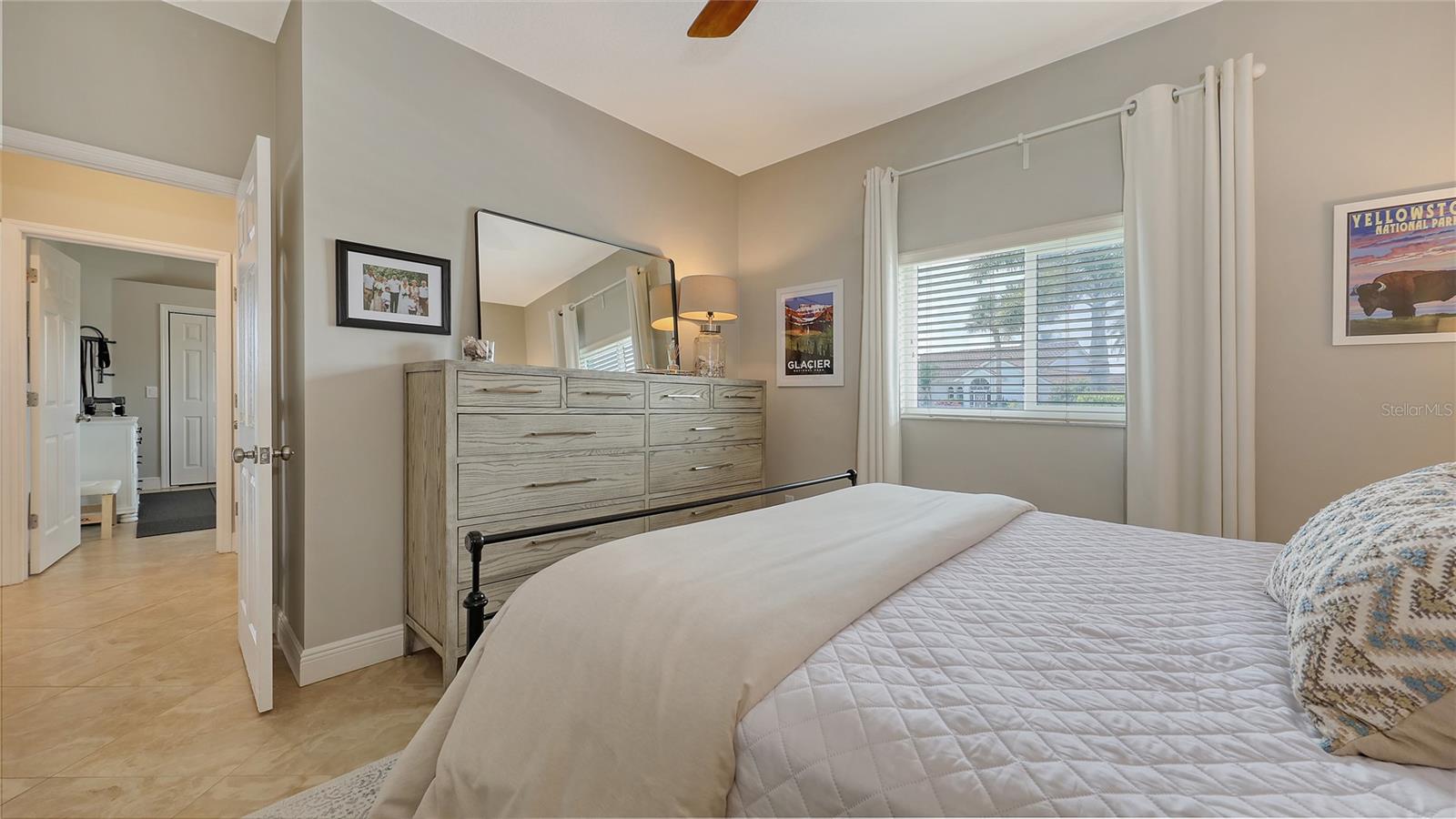 Image 42 of 51 For 1689 Valley Drive