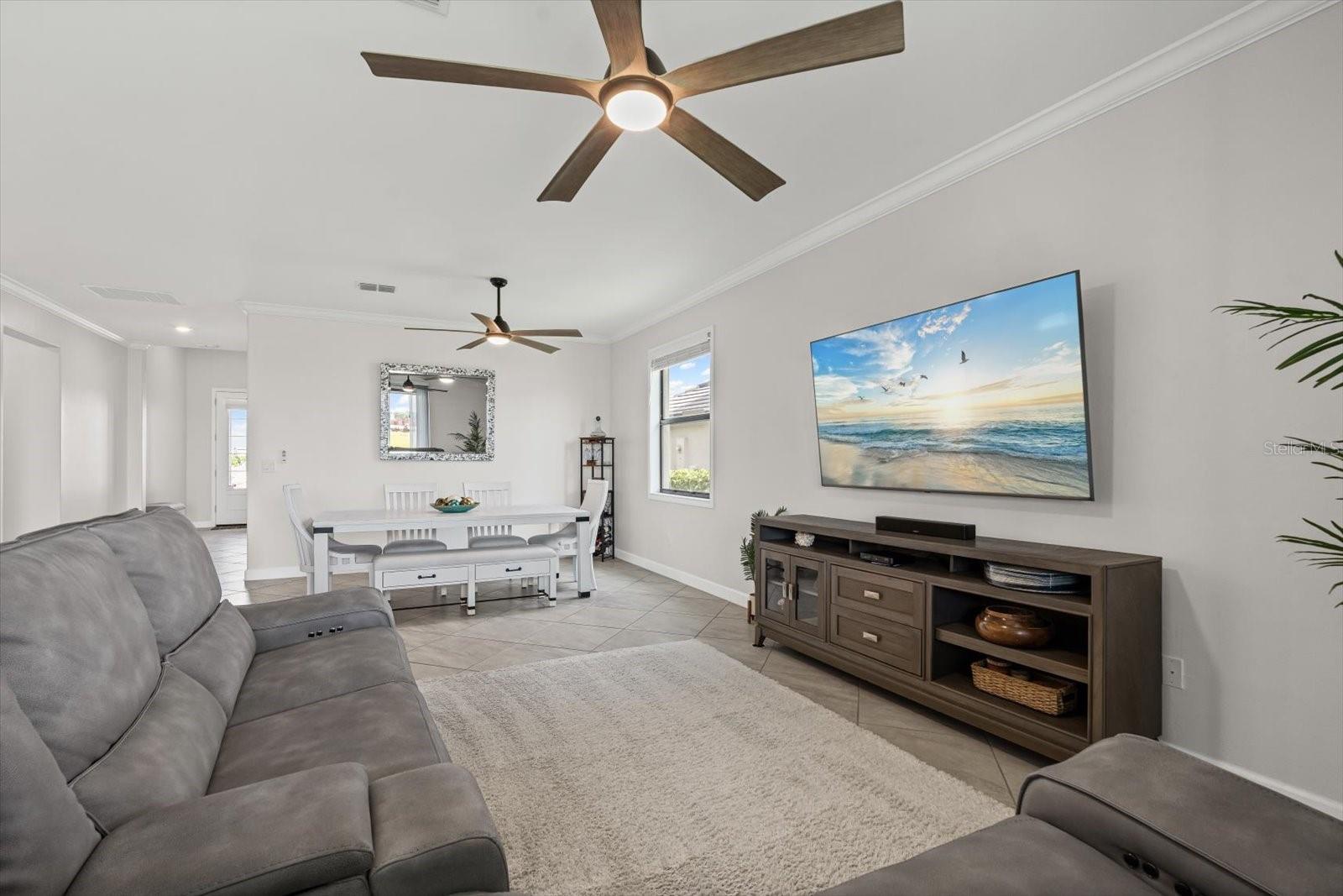 Image 8 of 80 For 5308 Coral Reef Way