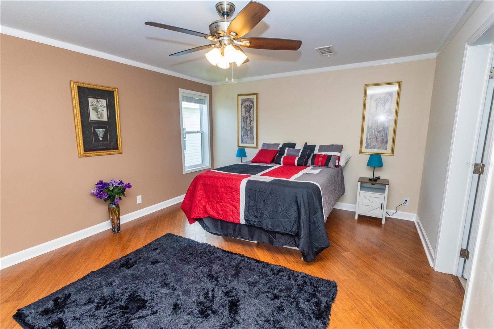 Image 11 of 23 For 3522 70th Avenue E