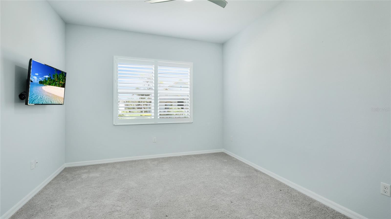 Image 26 of 51 For 8144 37th Avenue Circle W