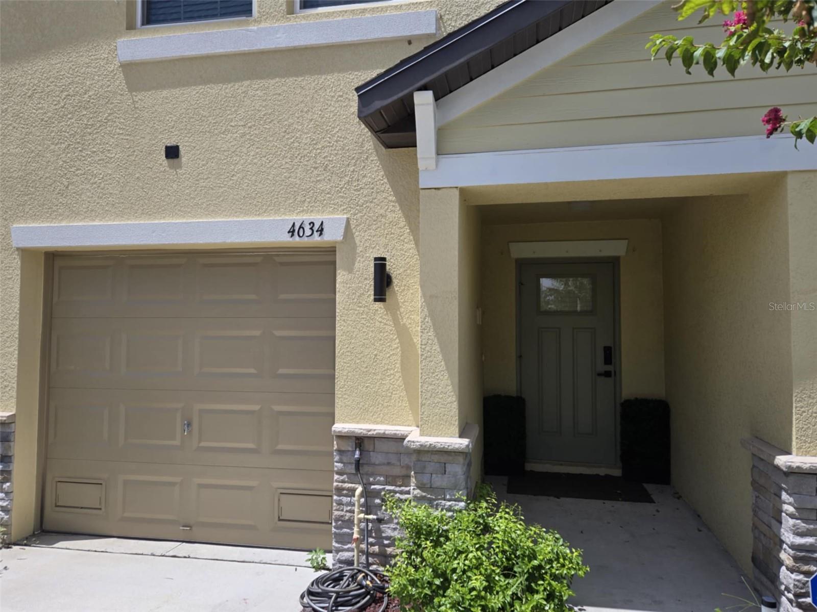 Details for 4634 Willet Cooper Ct, TAMPA, FL 33619