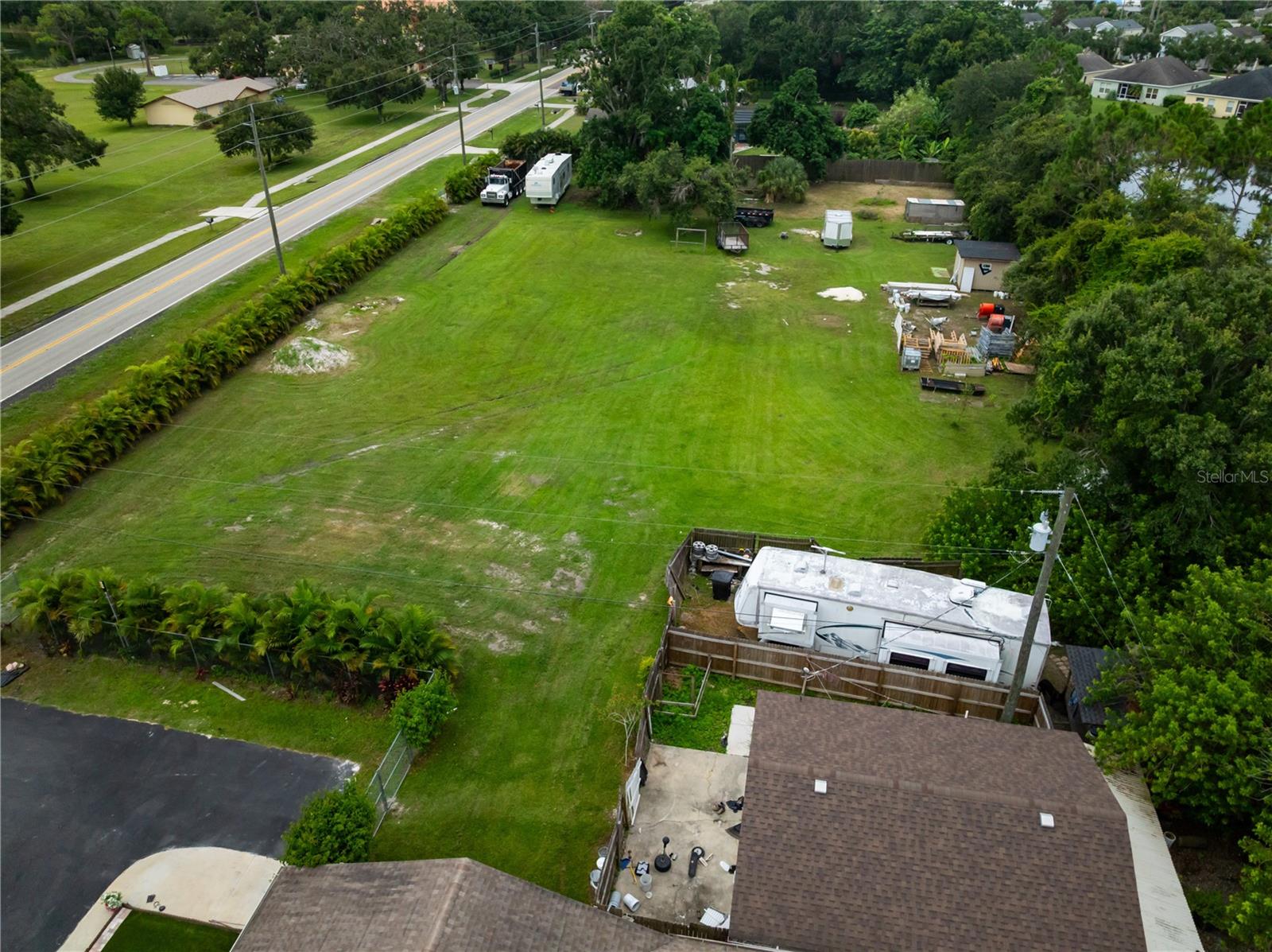 Image 18 of 66 For 1412 57th Street E