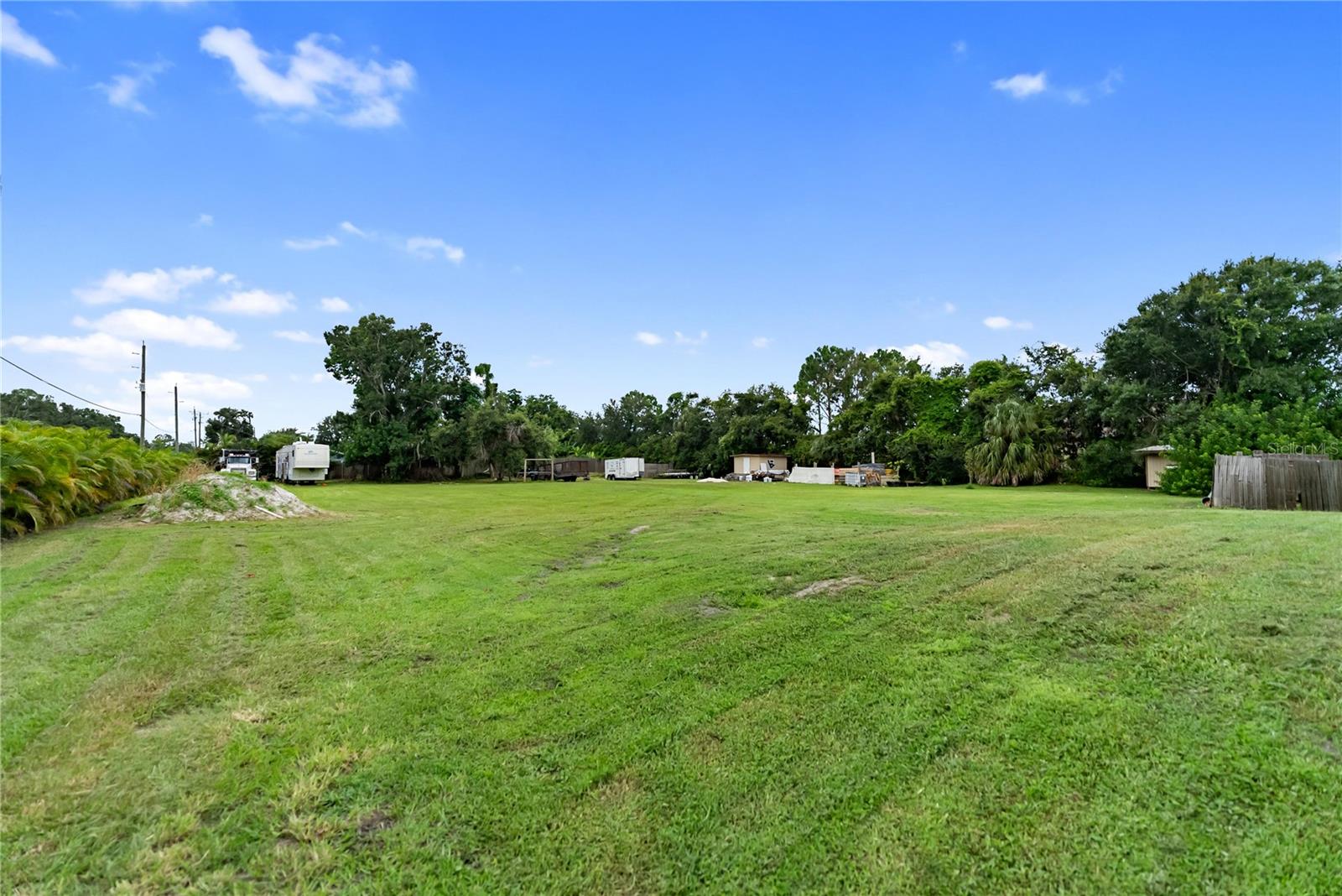 Image 29 of 66 For 1412 57th Street E