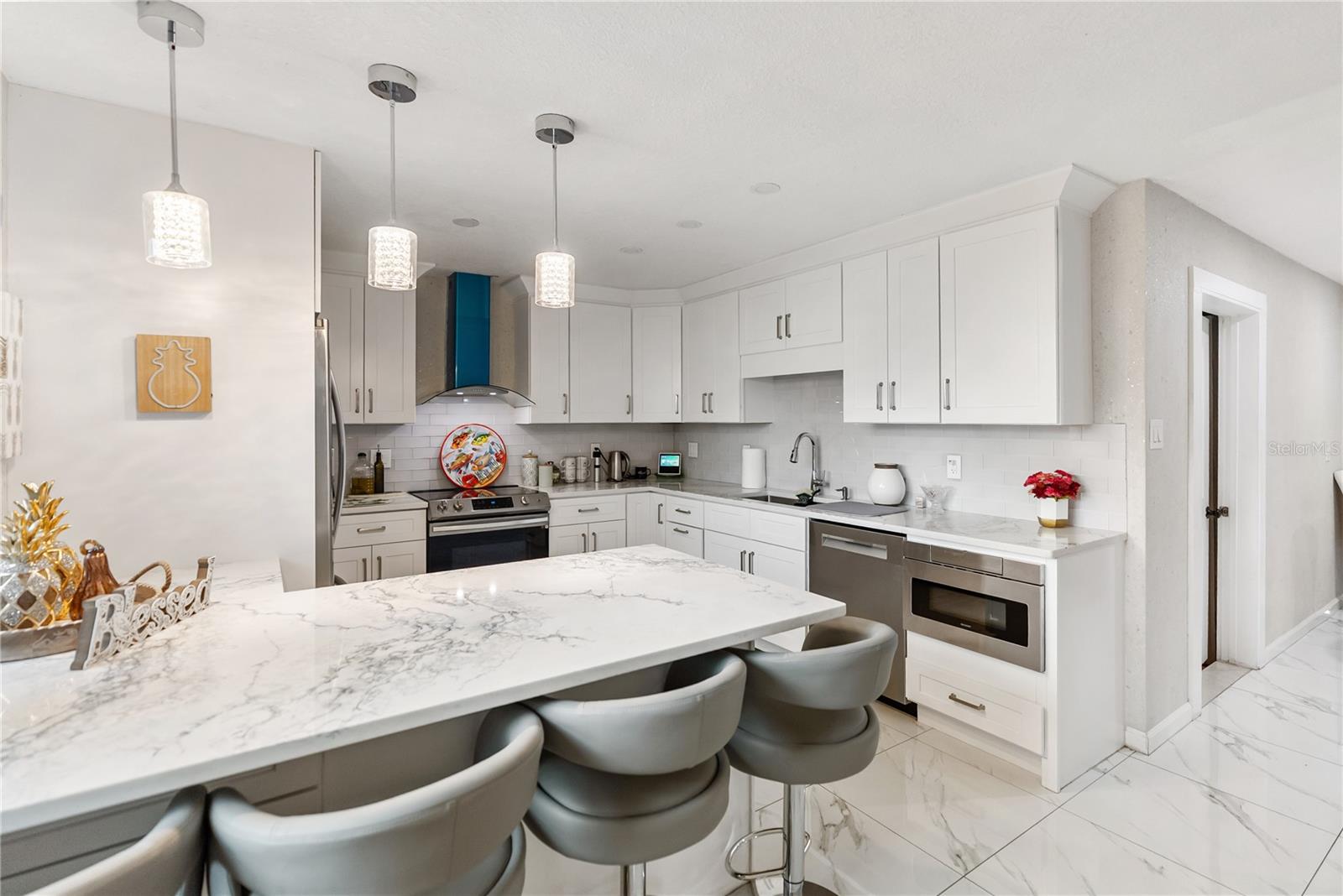 Image 36 of 66 For 1412 57th Street E
