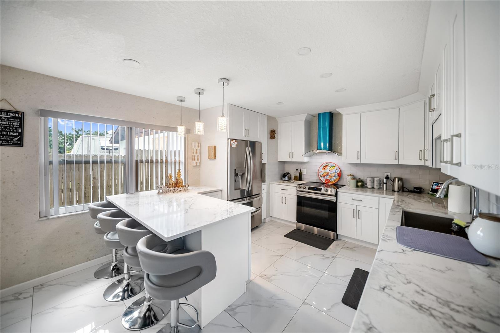 Image 39 of 66 For 1412 57th Street E