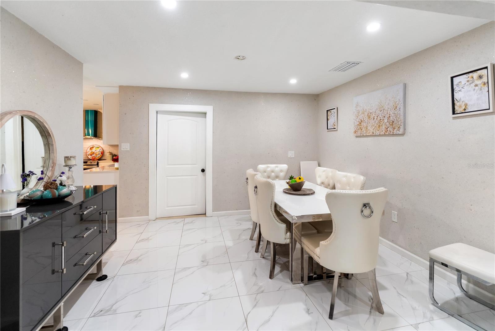 Image 43 of 66 For 1412 57th Street E