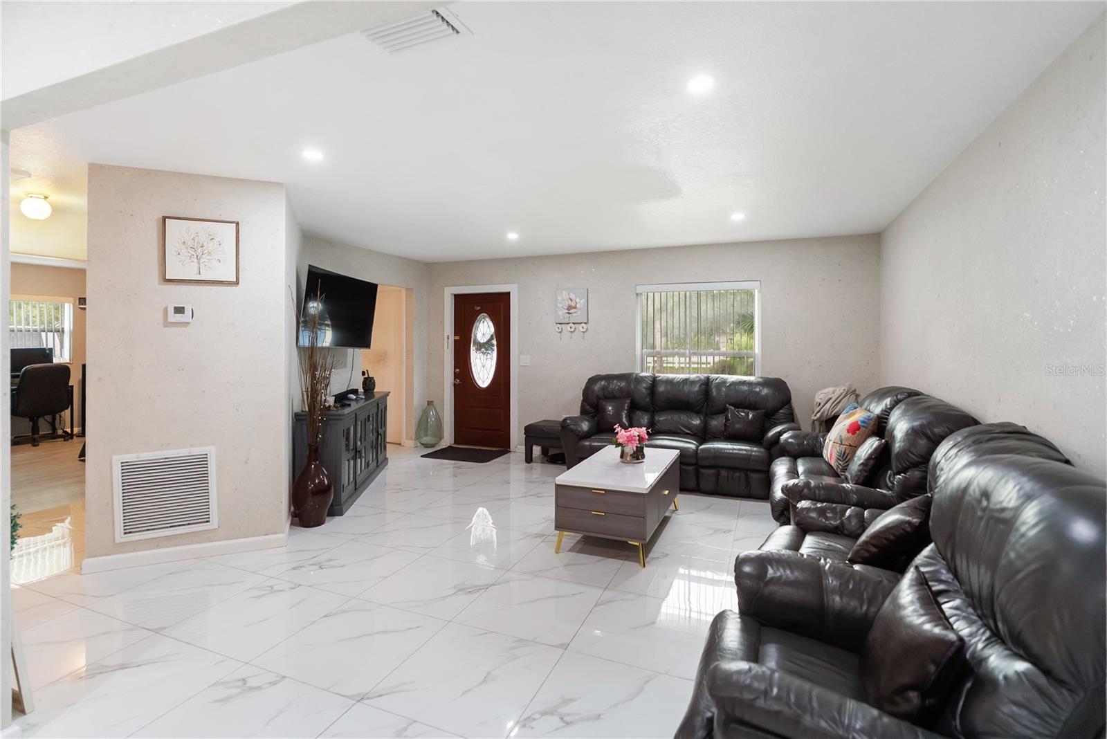 Image 48 of 66 For 1412 57th Street E