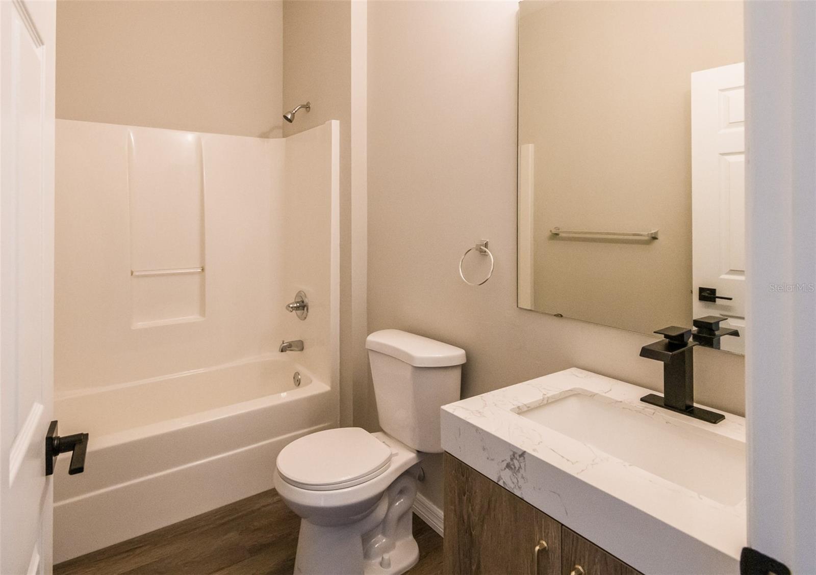 Image 24 of 38 For 12711 Pembroke Circle S