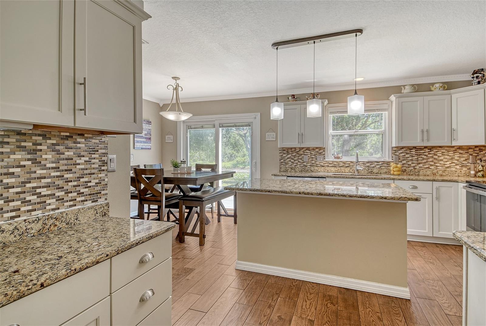 Image 17 of 45 For 1131 133rd Street E
