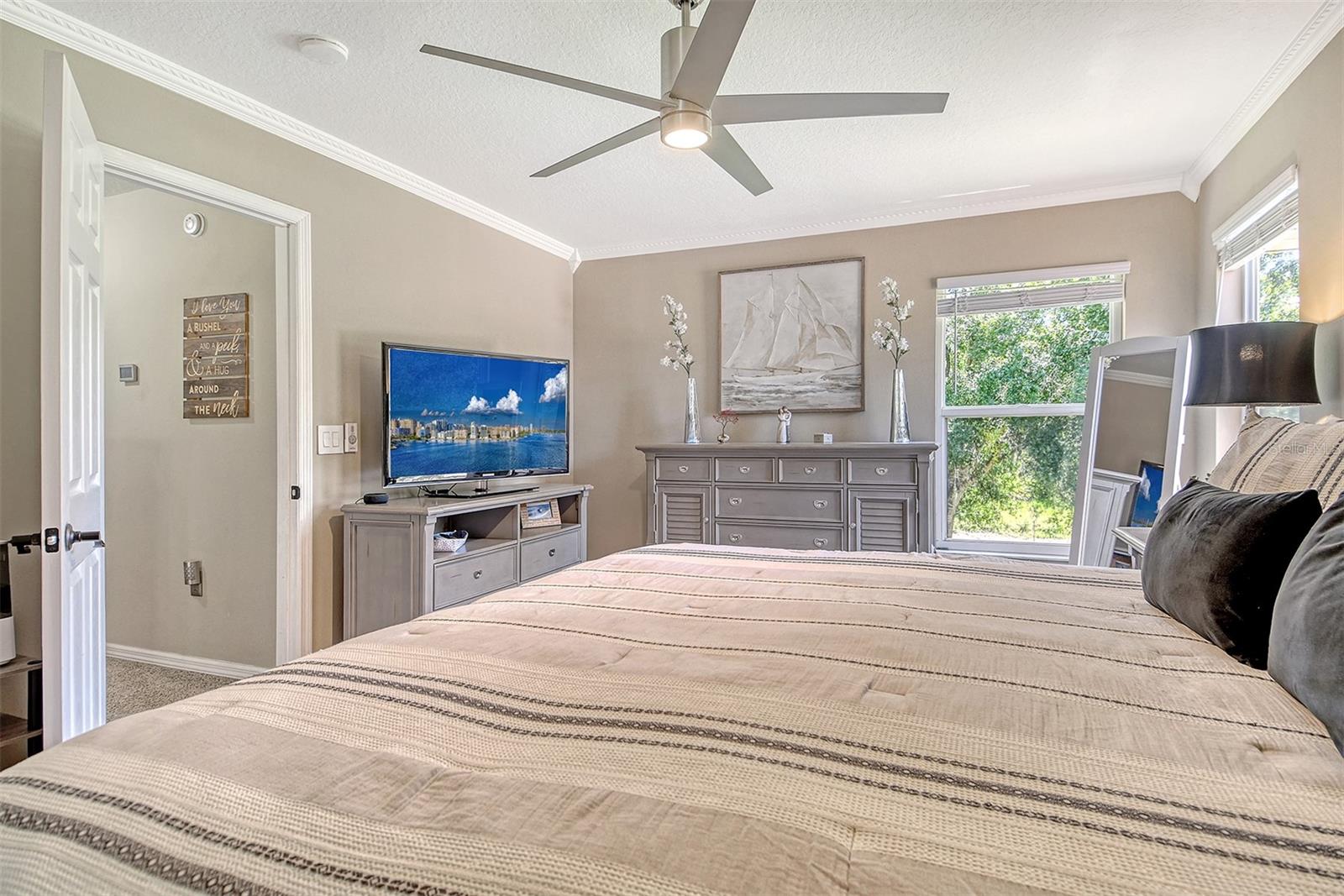 Image 23 of 45 For 1131 133rd Street E