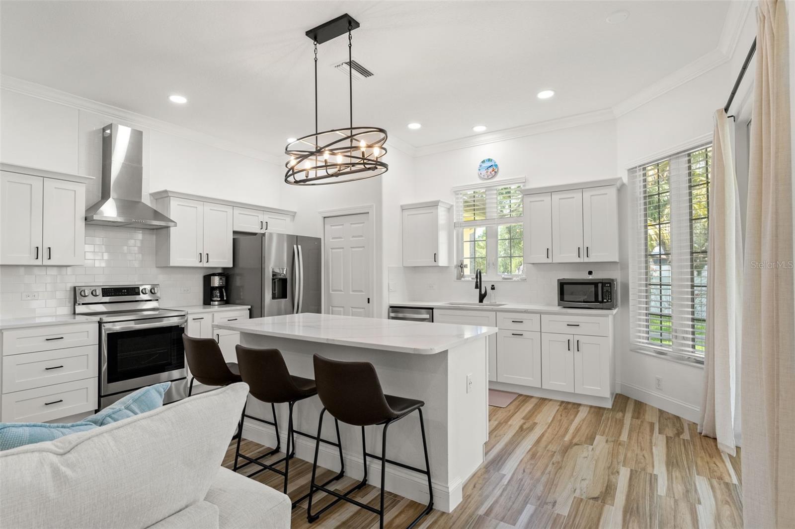 Image 18 of 57 For 4415 Barracuda Drive