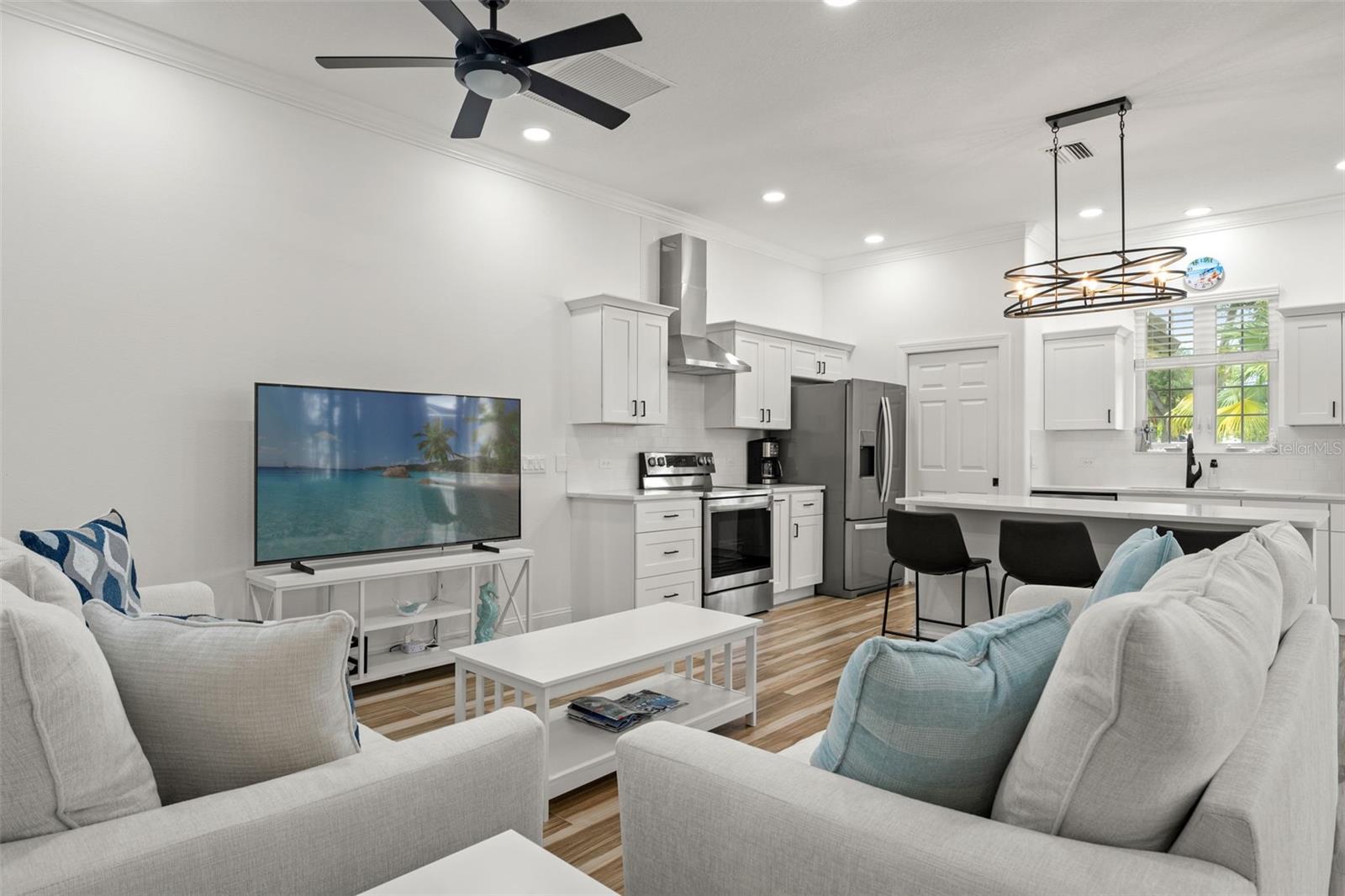 Image 20 of 57 For 4415 Barracuda Drive
