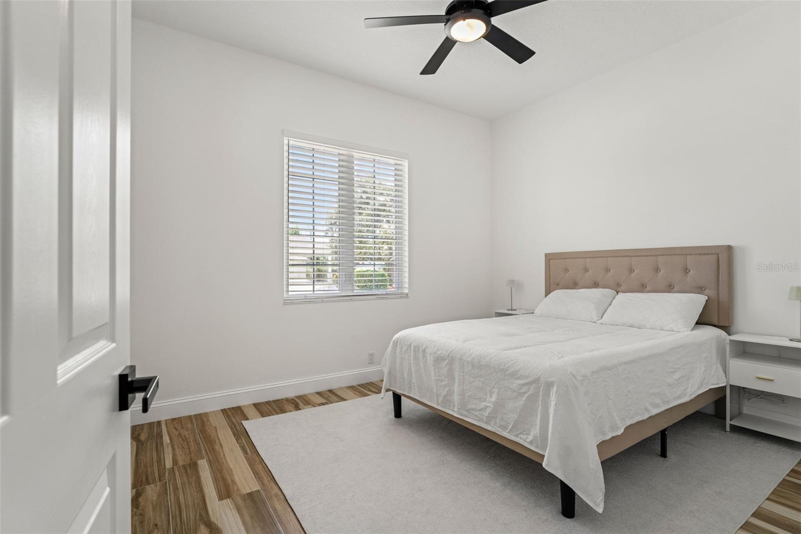 Image 36 of 57 For 4415 Barracuda Drive