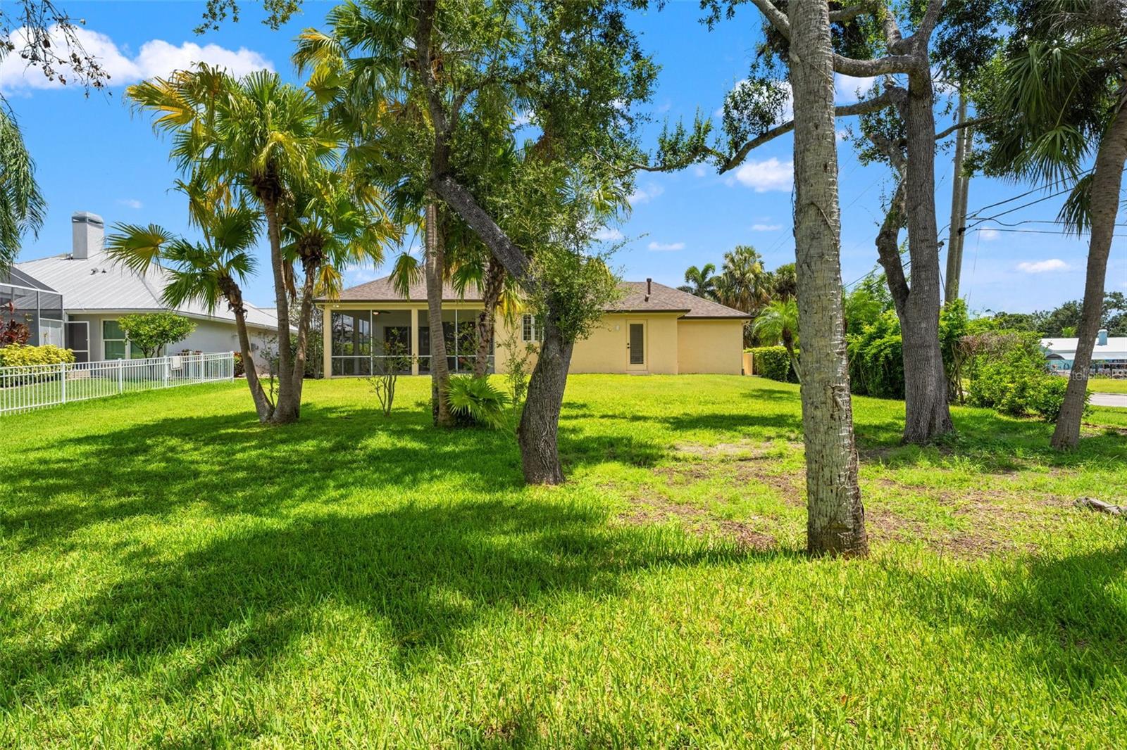 Image 43 of 57 For 4415 Barracuda Drive