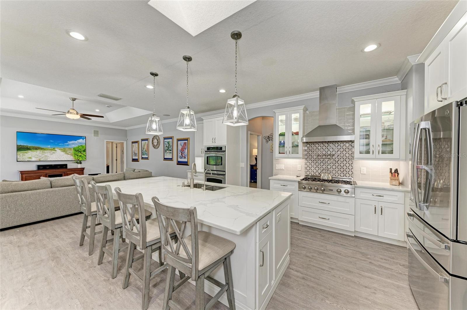 Image 6 of 51 For 22403 75th Avenue E