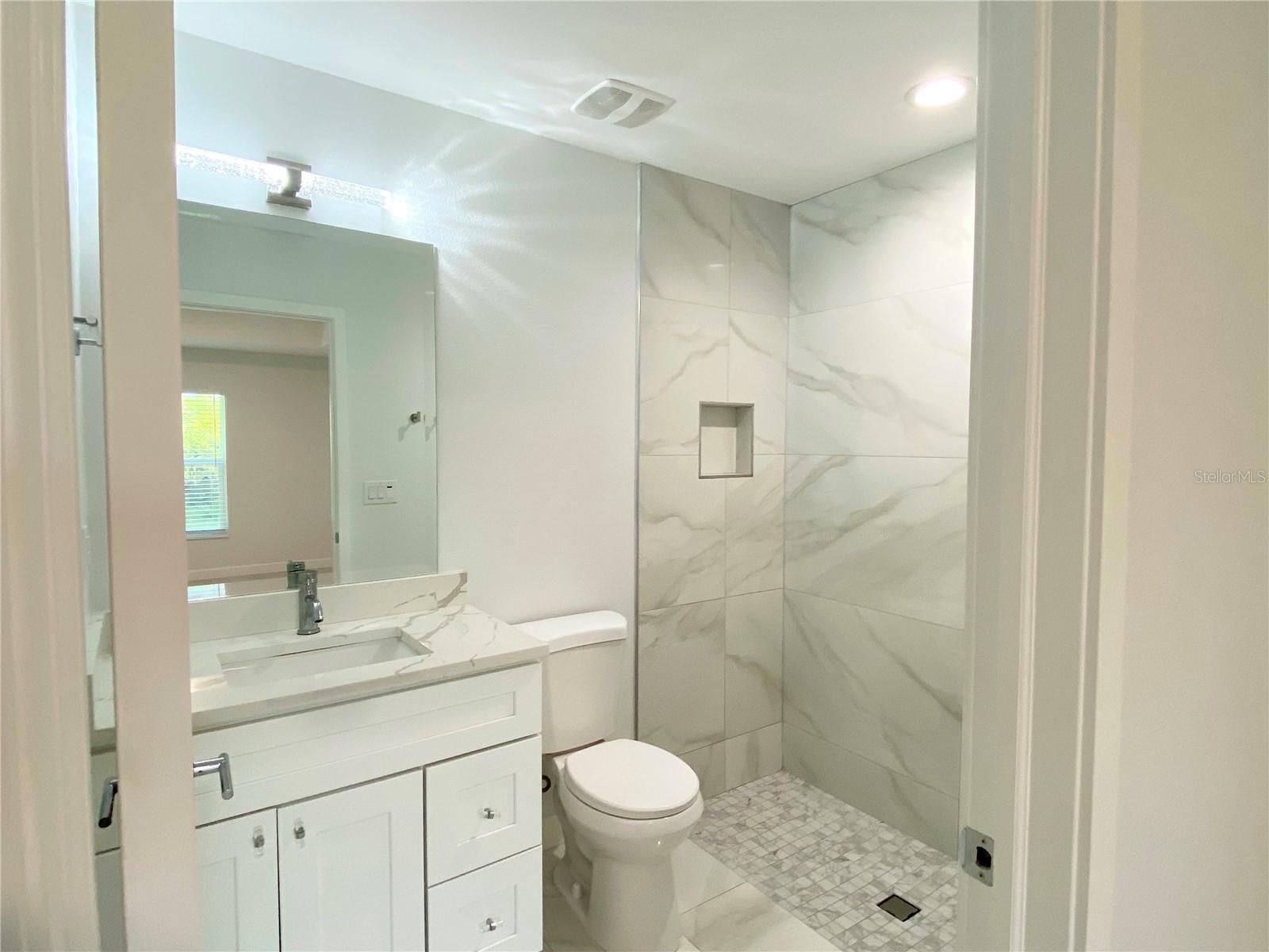 Image 14 of 19 For 12390 Talavera Street