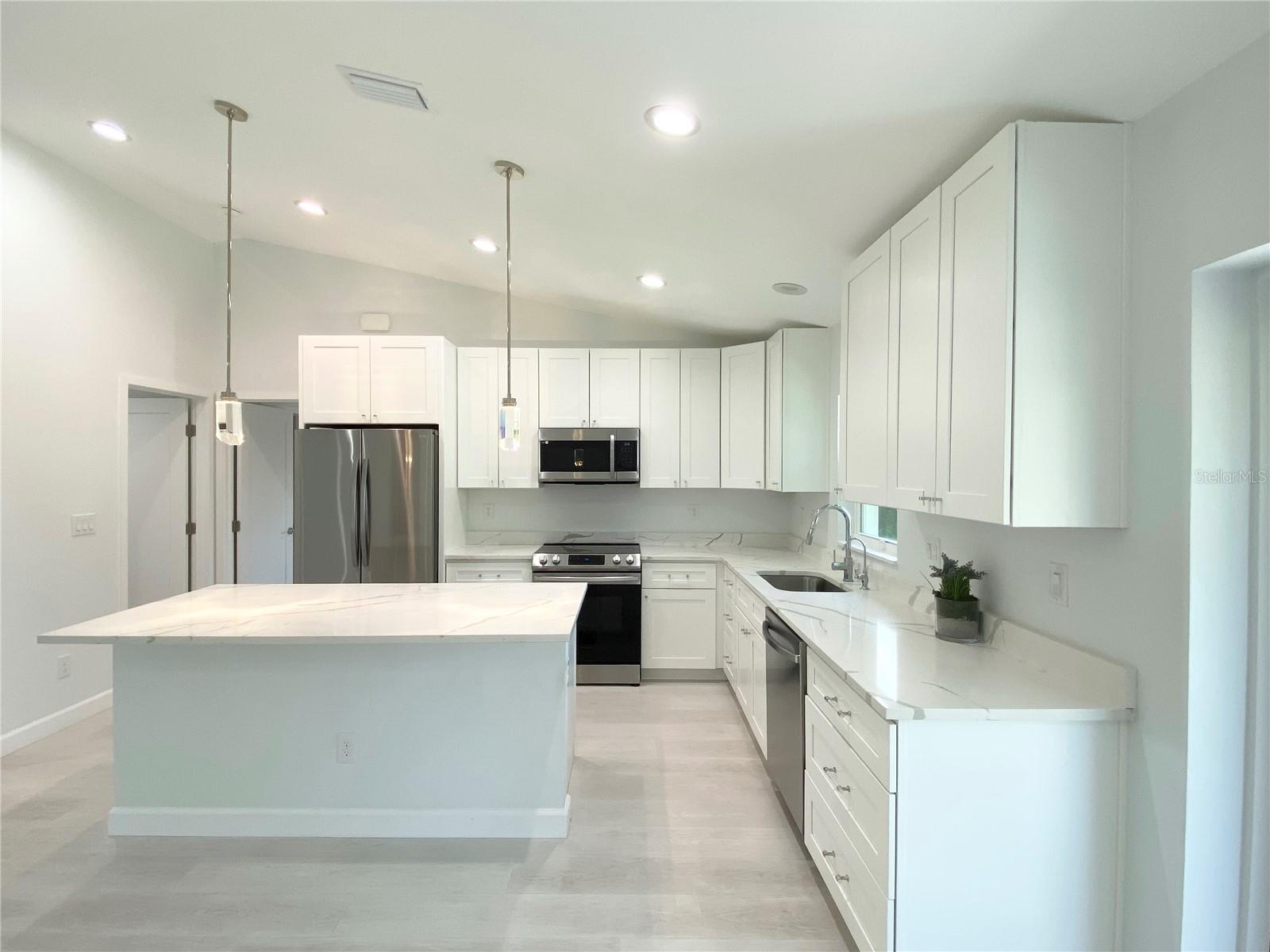 Image 2 of 19 For 12390 Talavera Street