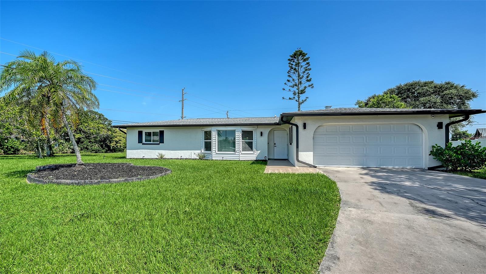 Details for 243 Moss Lane, VENICE, FL 34293
