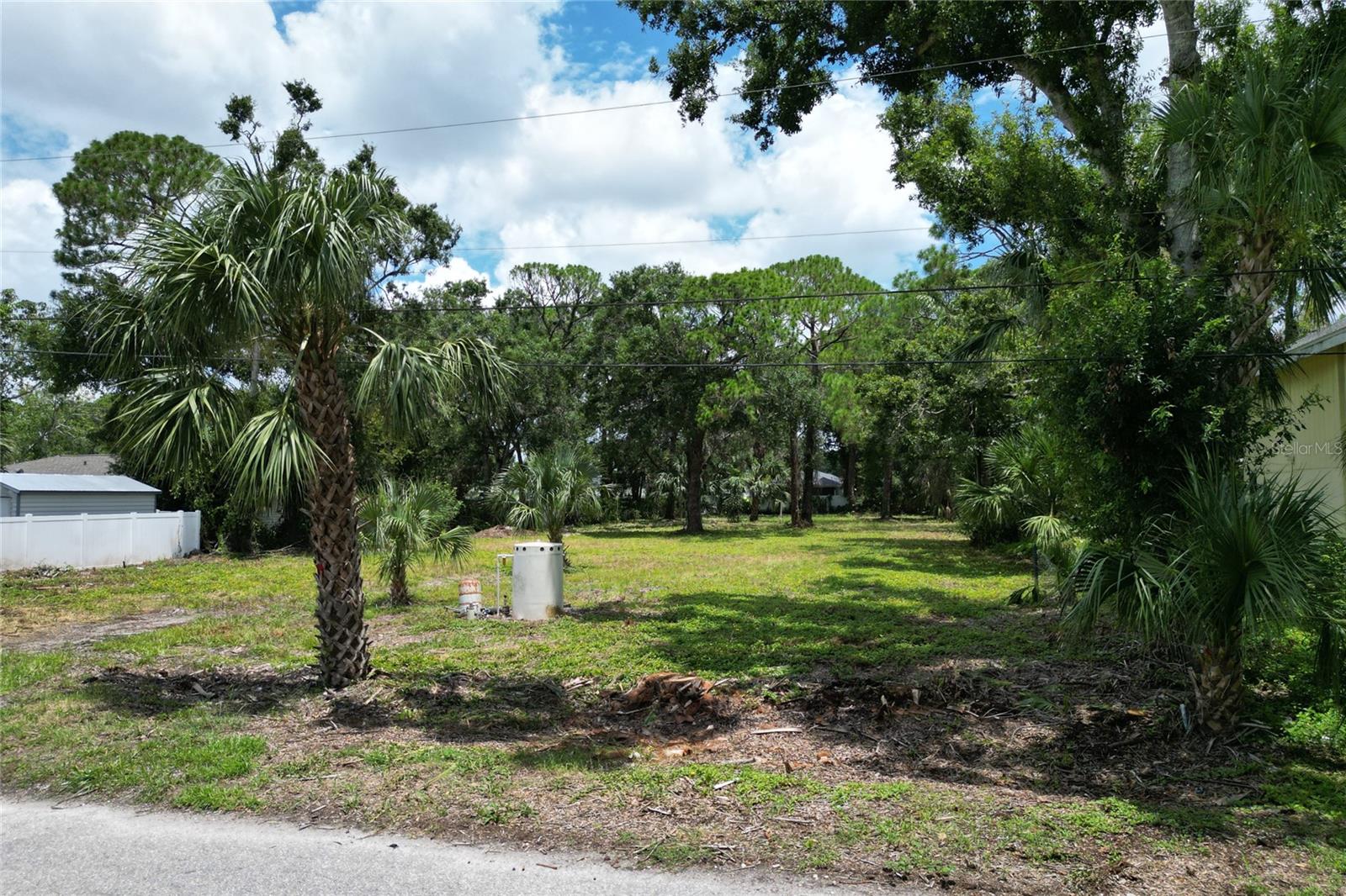 Image 10 of 13 For .31 Ac - 21st Street