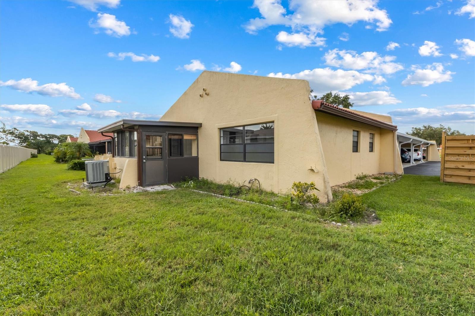 Image 14 of 16 For 5632 12th Avenue W 5632