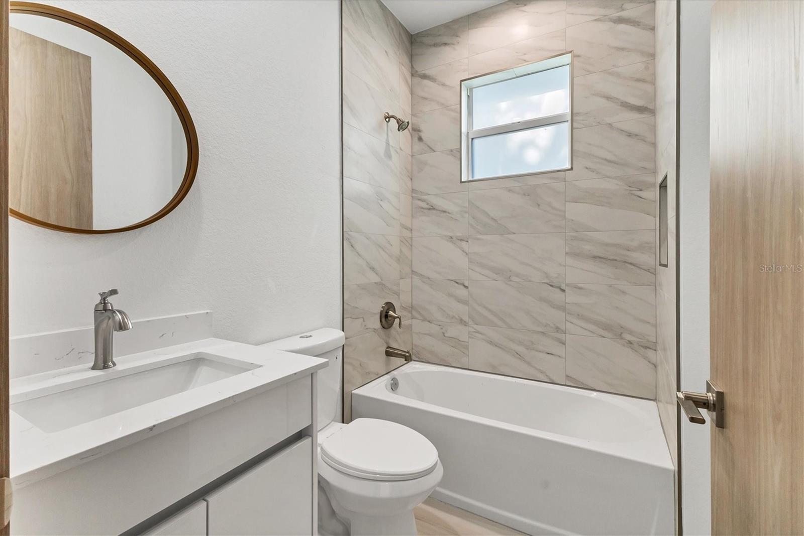 Image 23 of 29 For 405 Sunset Road N