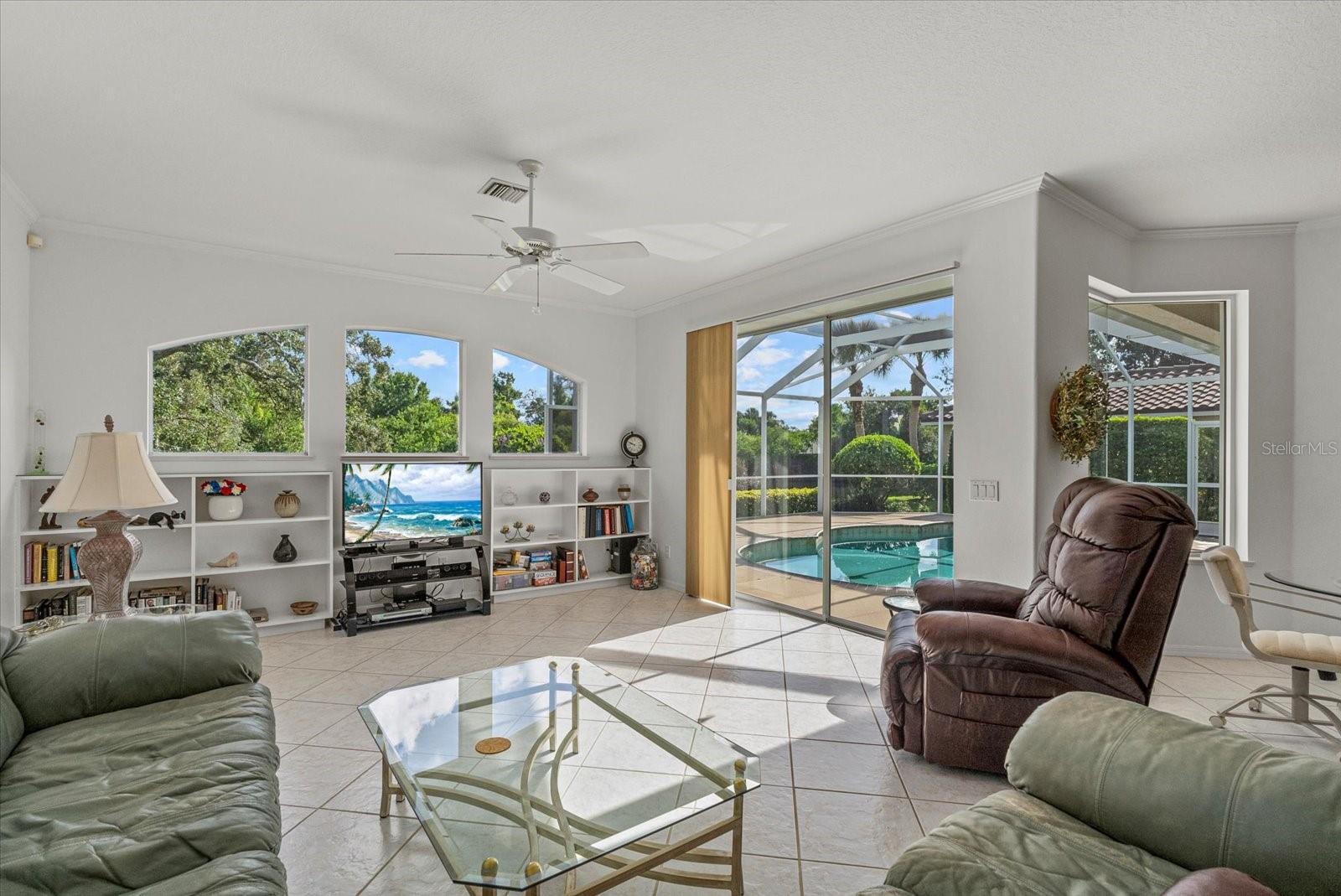 Image 13 of 47 For 783 Bridle Oaks Drive