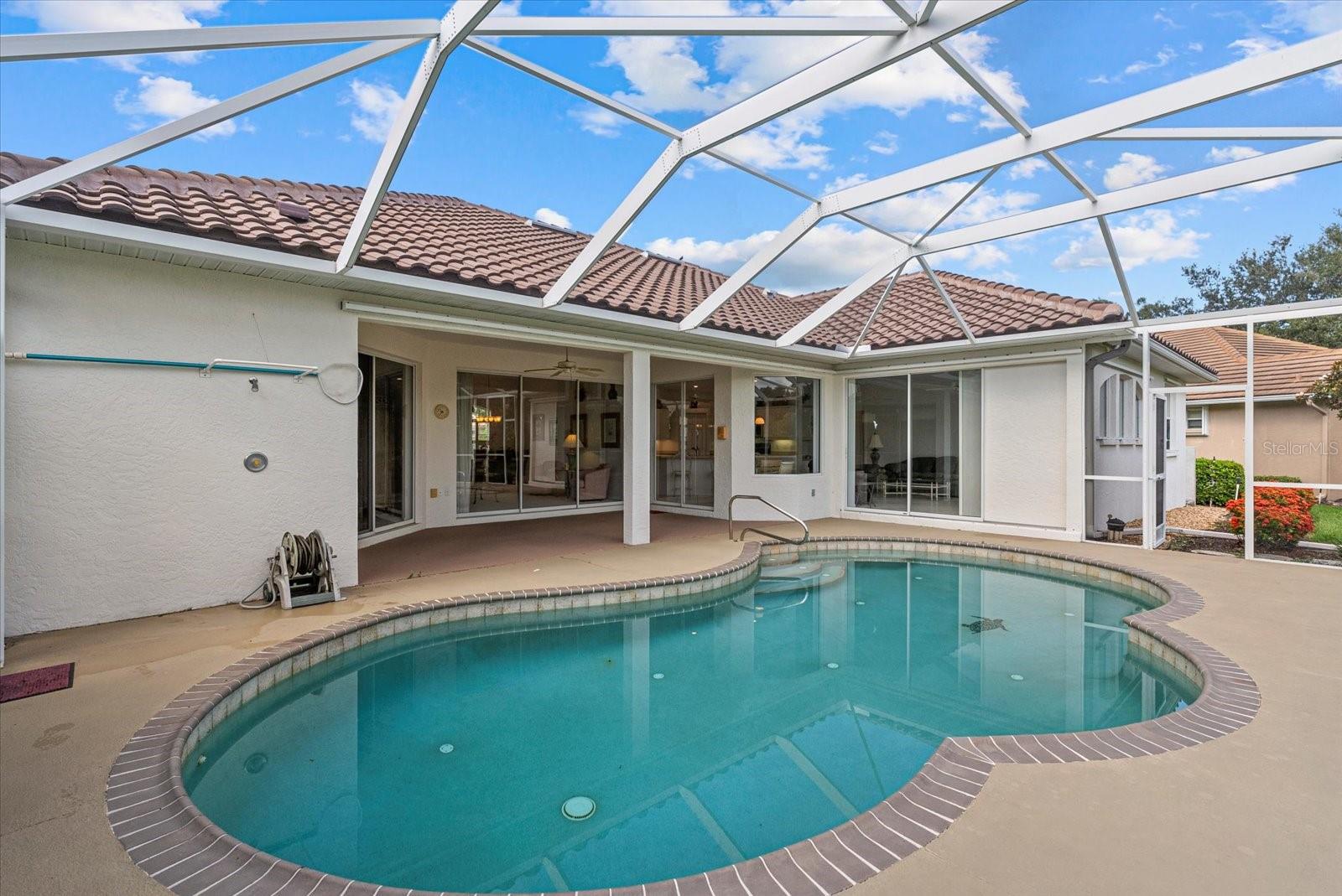 Image 21 of 47 For 783 Bridle Oaks Drive