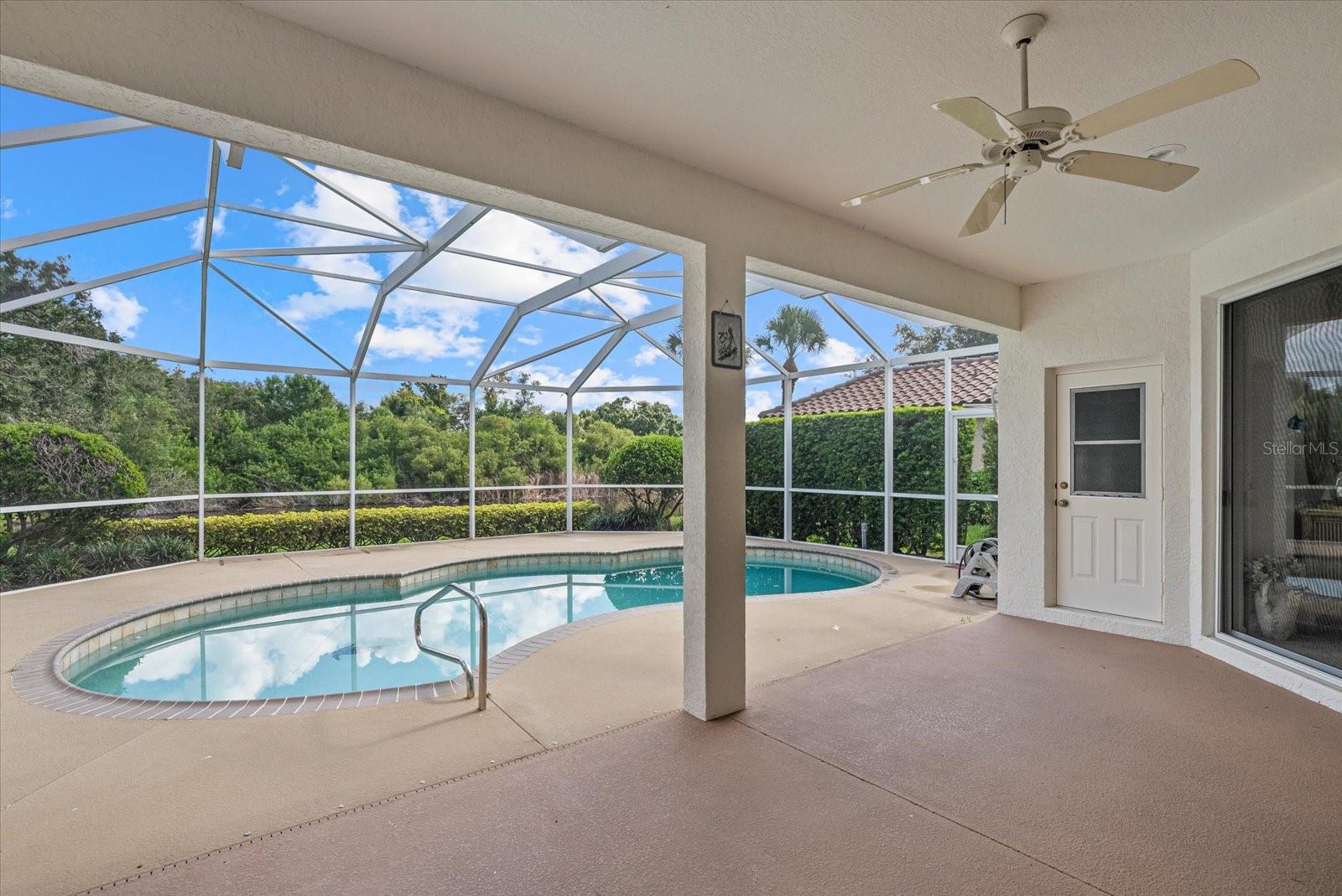 Image 22 of 47 For 783 Bridle Oaks Drive