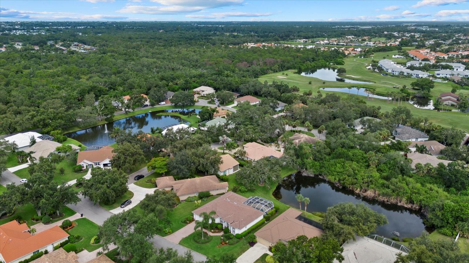 Image 33 of 47 For 783 Bridle Oaks Drive