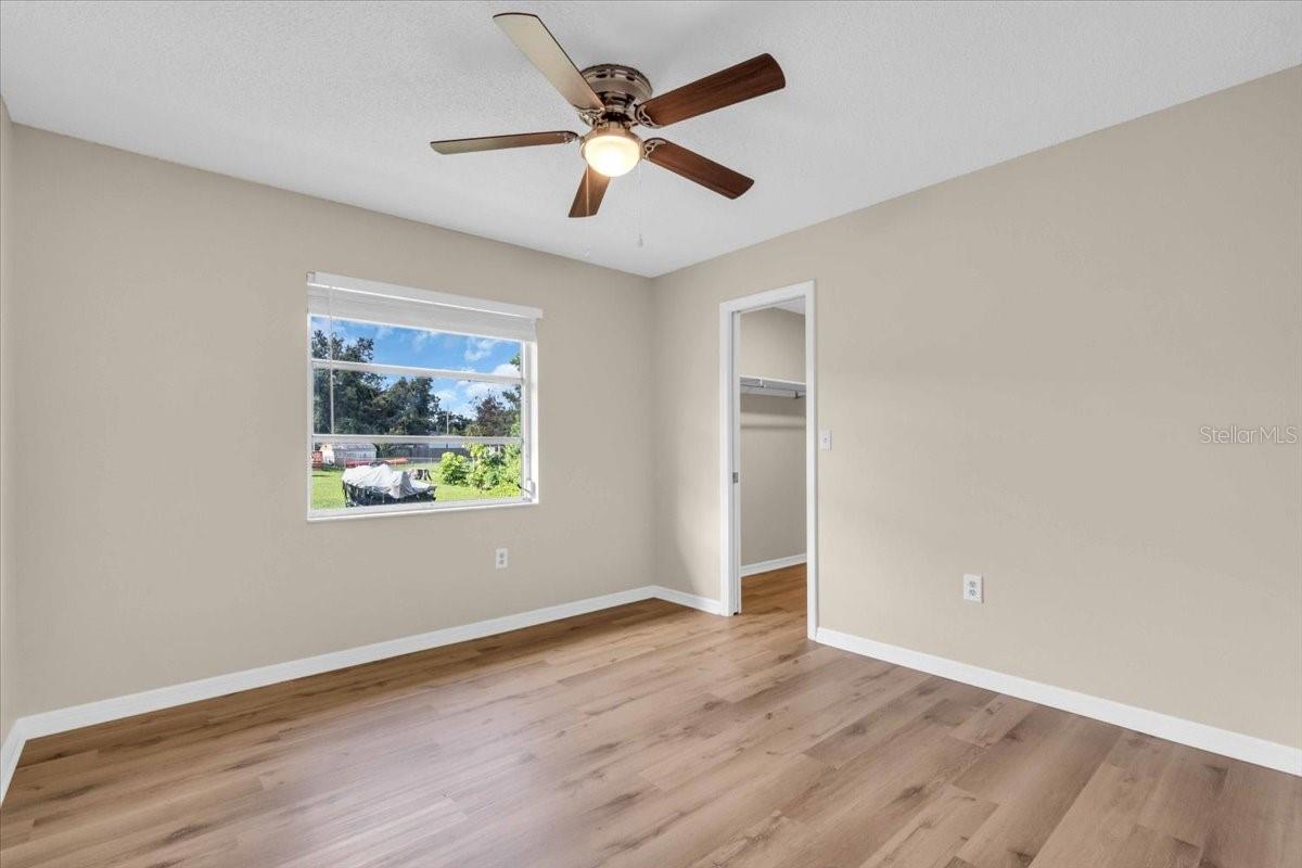 Image 14 of 31 For 2902 Teal Avenue
