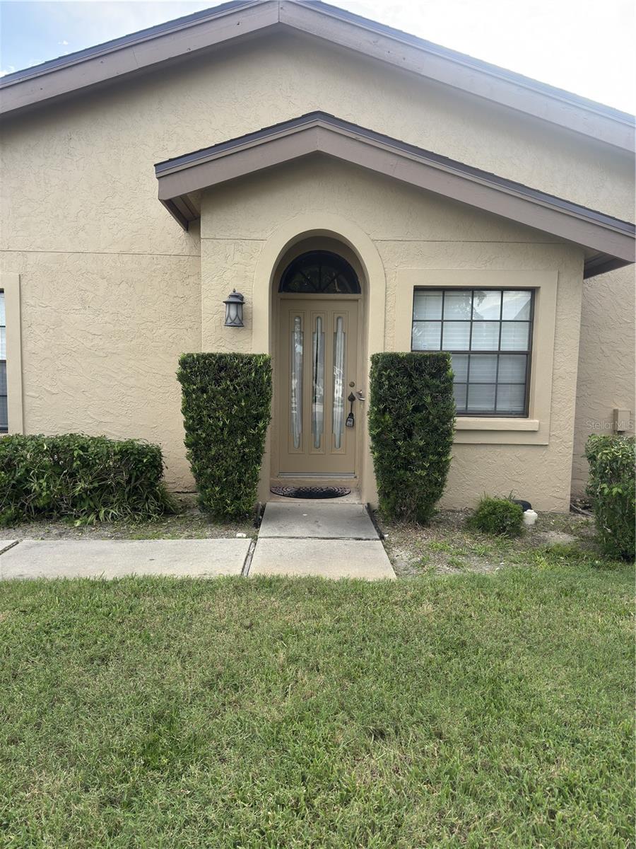 Image 10 of 57 For 4613 Morningside  30