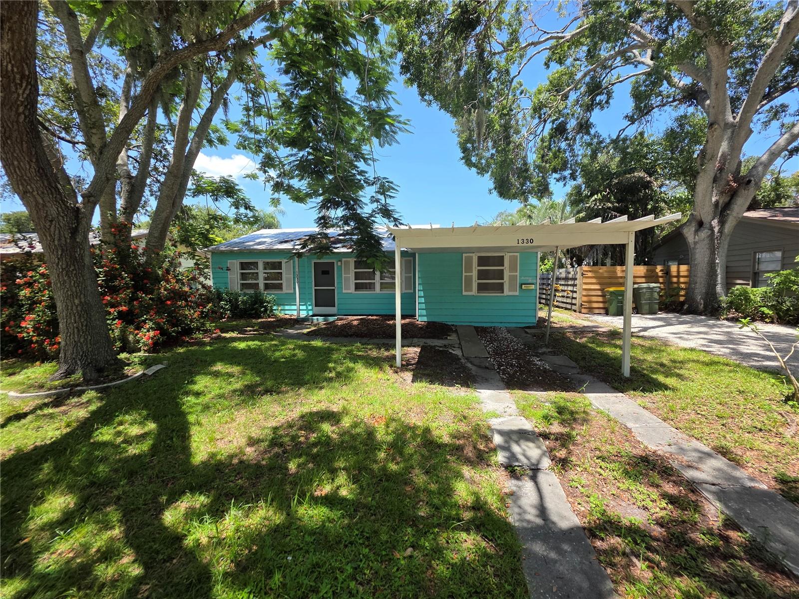 Details for 1330 Rhodes Avenue, SARASOTA, FL 34239